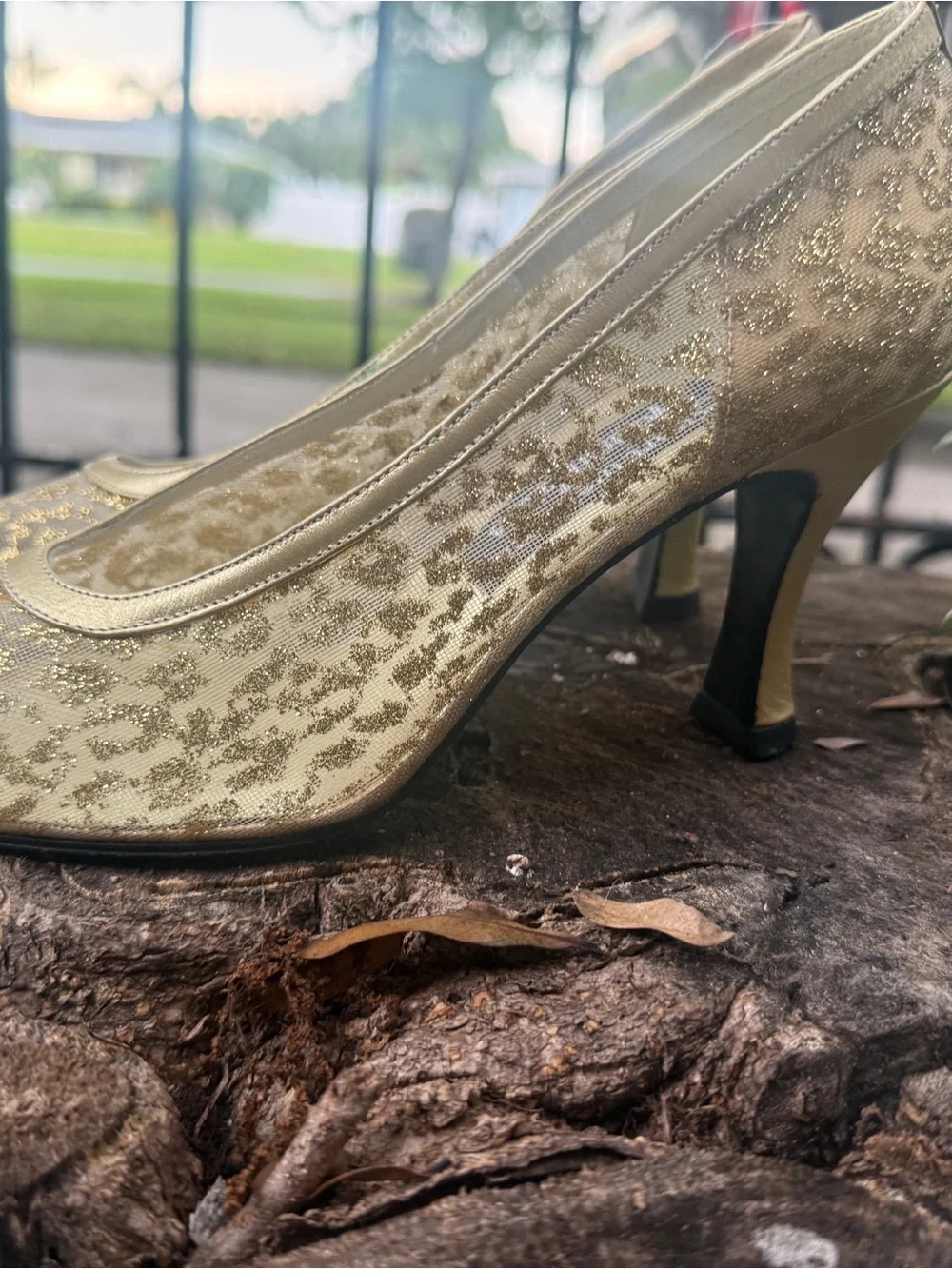 Stuart Weitzman Vintage Gold Pointed Toe Heels